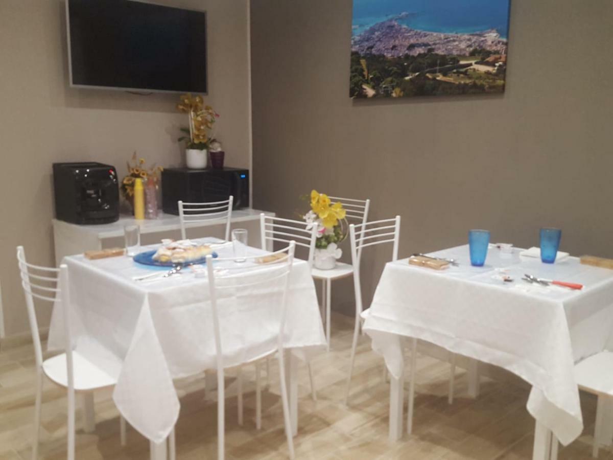 B&B Stella Maris Trapani Centro エクステリア 写真